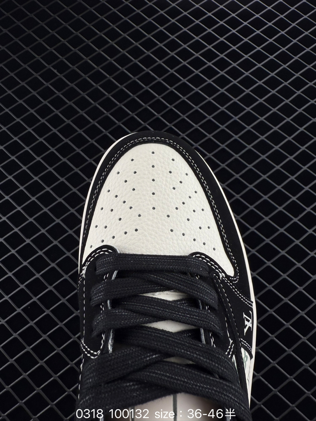 Travis Scott x Air Jordan 1 ” Reverse Mocha “